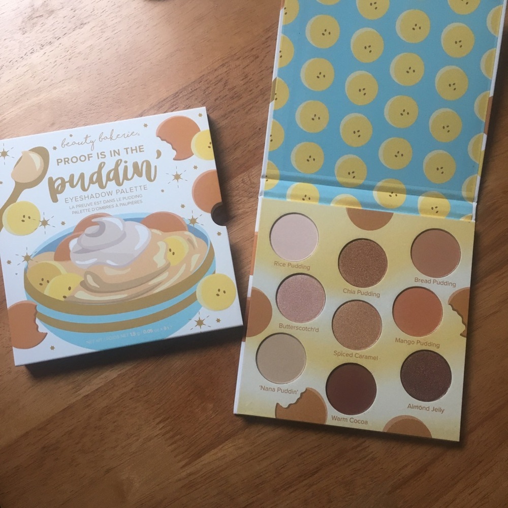 Eyeshadow palette